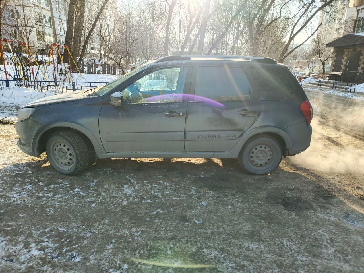 LADA Granta 219440, 2023